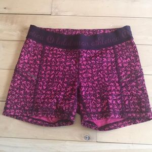 Lululemon What the Sport Shorts, size 6